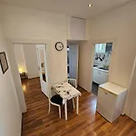 Jezerka Apartments